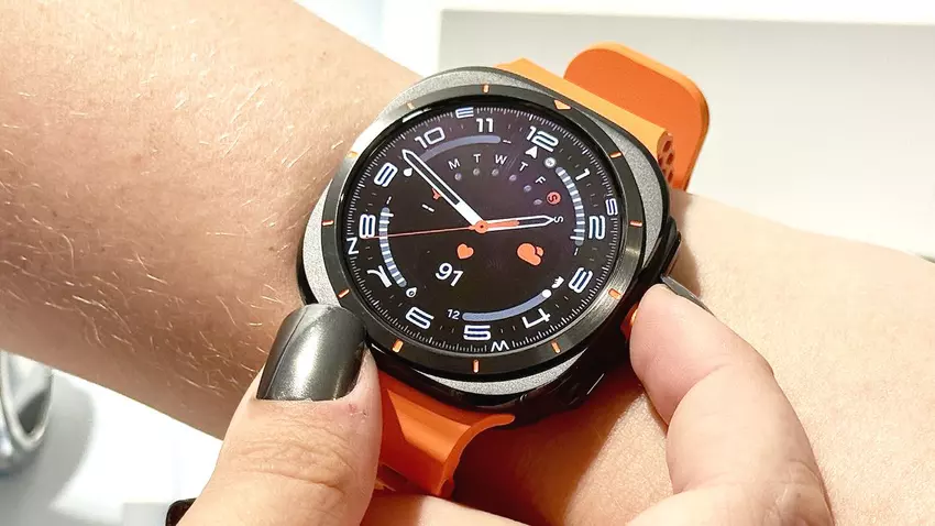 Samsung i wady produktów: od słuchawek Galaxy Buds 3 Pro po nowy Galaxy Watch Ultra