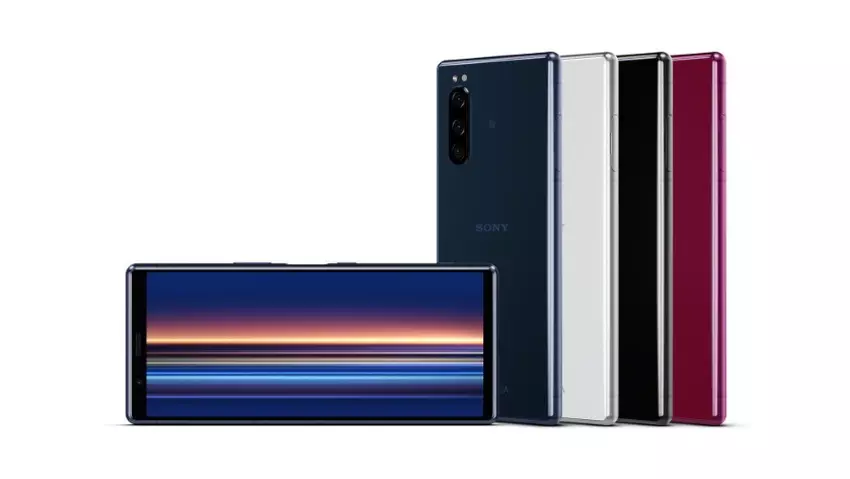 Ile będzie kosztować kompaktowy flagowy Sony Xperia 5 w Europie