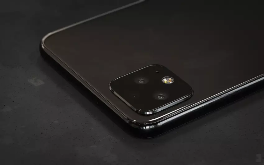 Google Pixel 4 „był przyłapany” na wideo: smartfon można zobaczyć ze wszystkich stron