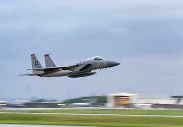 USA rozpoczęły proces wycofywania myśliwców F-15 ...