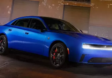 Nowy sedan Dodge Charger: 670 KM ...