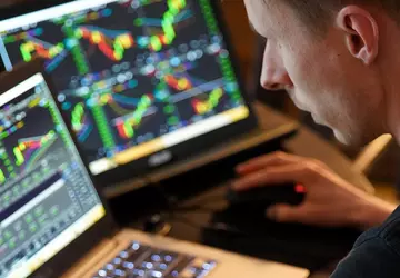 AAPL Q3 2022 będzie trudny, mówi ...