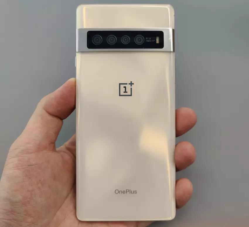 Projektant ujawnia prototyp OnePlus 7 o wyglądzie Pixela 6