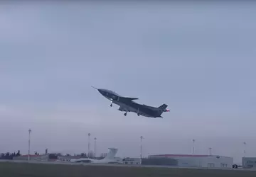 Napędzany przez Ukraińców Bayraktar Kizilelma UAV ...