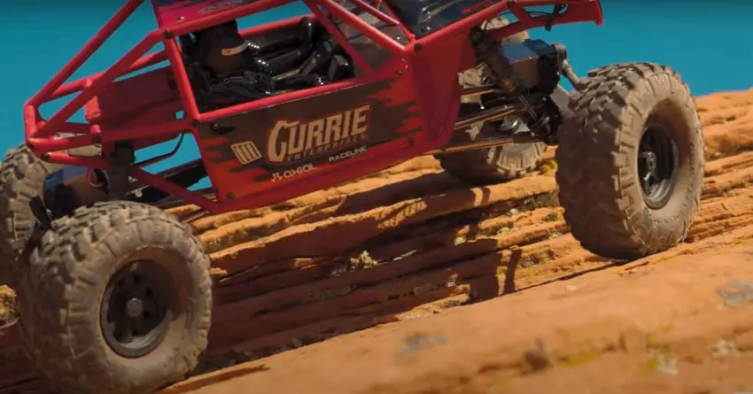 1:10 AXIAL CAPRA 1.9 najlepszy gąsienicowy zdalnie sterowany pojazd