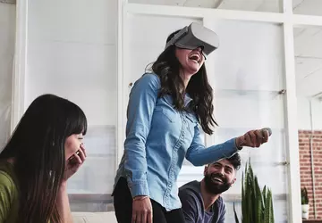 Facebook opóźnia uwalnianie VR Oculus idź ...