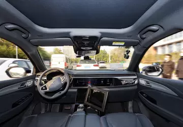 Usługa robo-taxi Apollo Go w Chinach ...