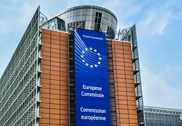 UE nałożyła 458 milionów euro kary ...