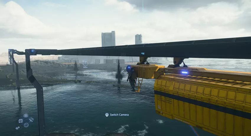 Scena z monorailą w Death Stranding 2