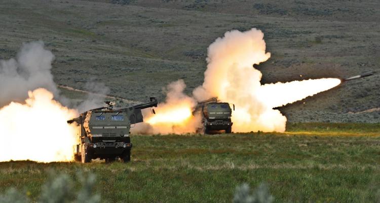 HIMARS zniszczył dwa rosyjskie wieloprowadnicowe systemy ...
