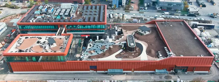 Kwadratowy kampus HMETC w Rüsselsheim