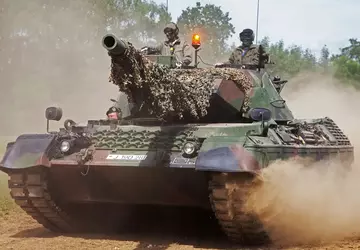 10 czołgów Leopard 1A5, radar TRML-4D ...
