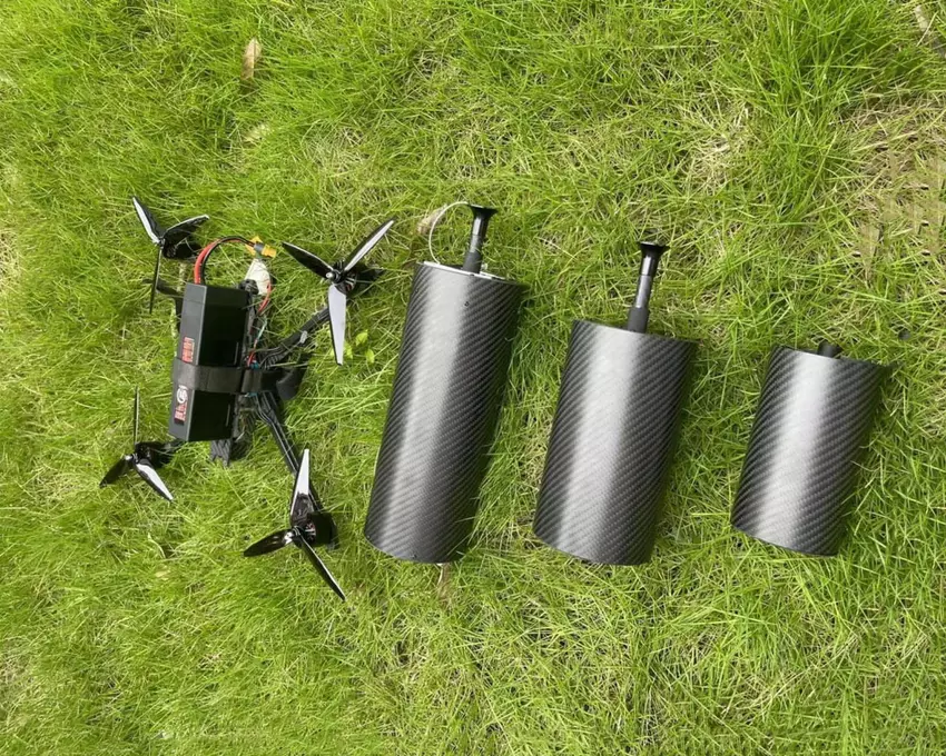 Niewidoczny dla EW: dron FPV na światłowodach zaprezentowany w Chinach