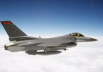 Wielka Brytania nie wyśle odrzutowców na ...