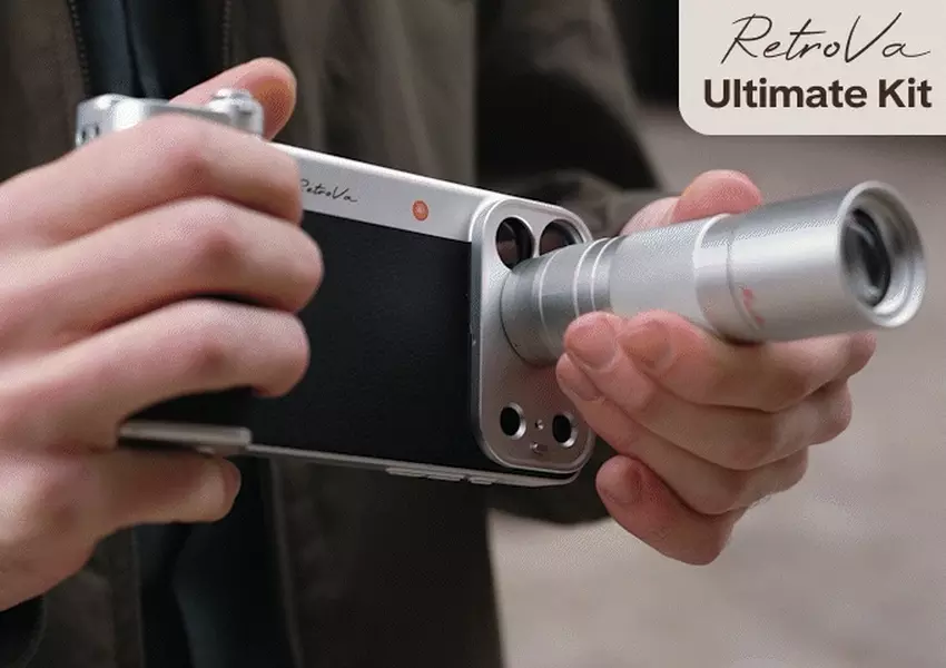 Teleobiektyw 2.35× Master Telephoto Extender na iPhone