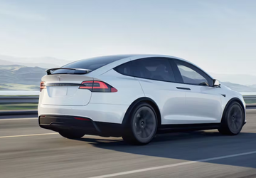 W 2022 roku samochody elektryczne Tesla ...