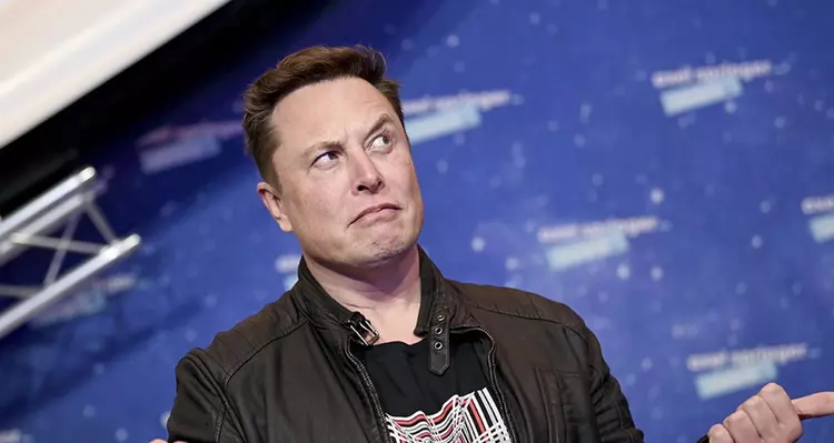 Elon Musk musi zapłacić 2,8 miliarda ...