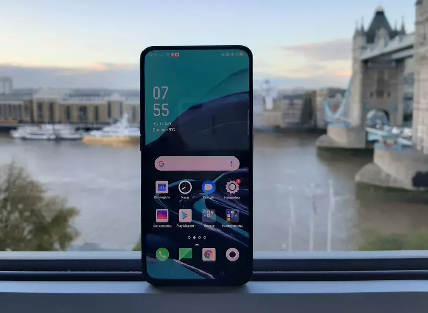 W cztery ręce: OPPO Reno2 na własne oczy