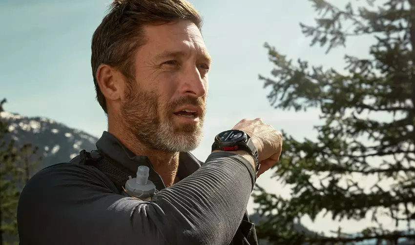 Garmin zaprezentował serię Fenix 8 Pro, która obejmuje pierwsze na świecie zegarki smart z wyświetlaczem MicroLED
