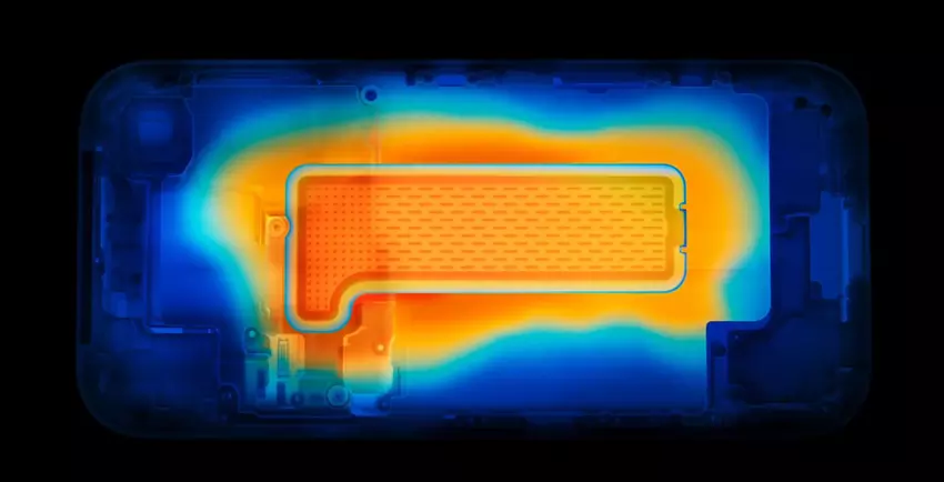 iPhone 17 Pro z systemem chłodzenia cieczowego