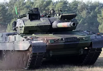 Hiszpania przekaże Ukrainie 20 kolejnych czołgów ...