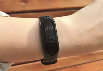 Przegląd Xiaomi Mi Band 4: nowy ...