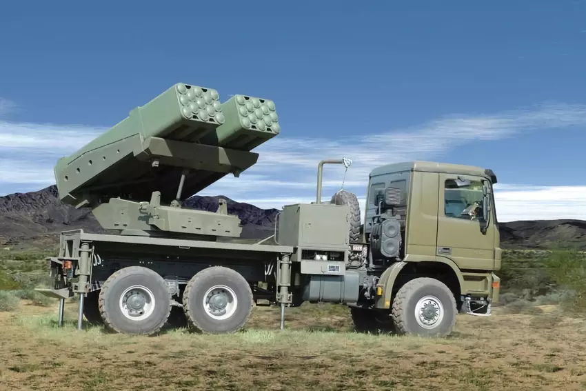 Nie tylko pociski AGM-158B JASSM-ER: Holandia kupuje izraelskie pociski PULS MLRS o zasięgu do 300 km