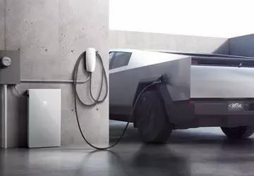 Cybertruck nagle stał się towarem deficytowym, ...