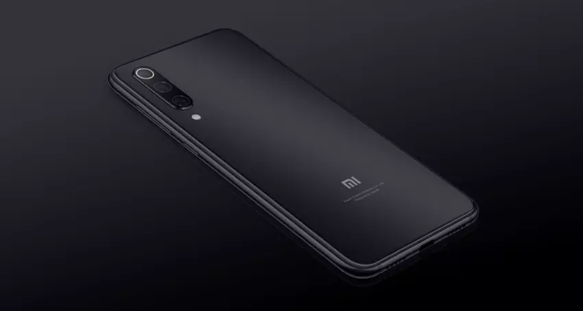 Xiaomi zareagowała na problem z aktualizacją smartfona Mi 9 SE