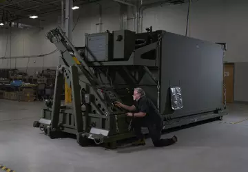 Northrop Grumman podpisuje kontrakty o wartości ...