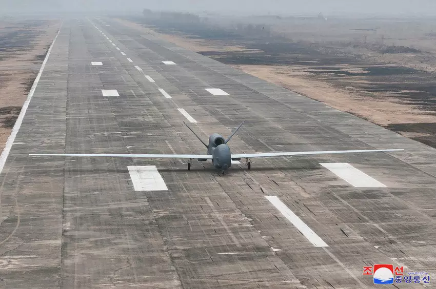 Saebyeol-4 - nowy strategiczny dron KRLD