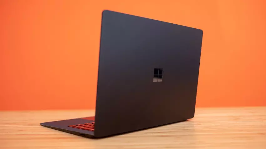 Laptop Laptop Microsoft Surface 3 może dostać model z wyświetlaczem 15-calowym