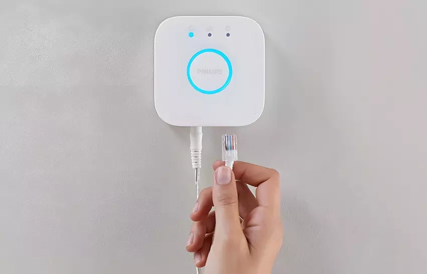 Wydano dużą aktualizację Philips Hue: pełne sterowanie oświetleniem jest teraz dostępne za pośrednictwem jednego interfejsu