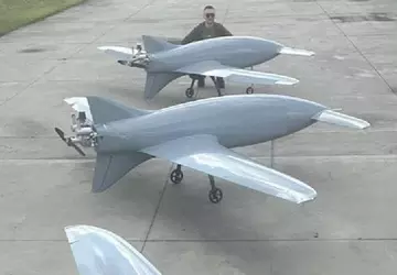 Ukraina opracowuje pół tuzina dronów dalekiego ...