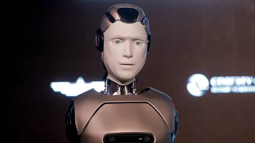 Boston Dynamics się zmaga, Optimus w panice! Rosyjscy inżynierowie zaprezentowali humanoidalnego robota AIDOL — to trzeba zobaczyć...