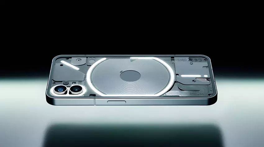 Nothing Phone (1) dostaje aktualizację Nothing OS 1.1.7: listopadowa poprawka bezpieczeństwa Google i funkcja wyświetlania procentu ładowania AirPods