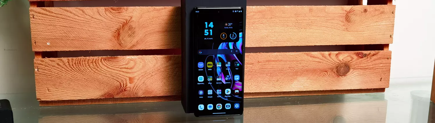 Recenzja flagowego smartfona Motorola Edge 40 Pro: ładuje się szybciej niż pizza