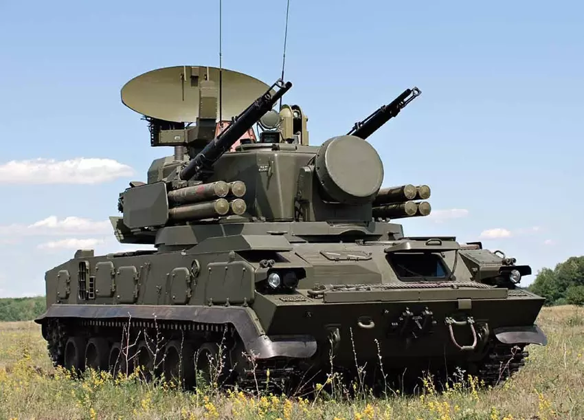 Ukraińska Gwardia Narodowa zniszczyła samobieżny pocisk przeciwlotniczy Tunguska i uchwyt armat