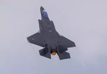 Lockheed Martin utrzymuje tempo produkcji F-35 ...