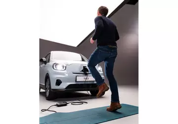 Skacz, aby jechać: Leapmotor zaprezentowała matę ...