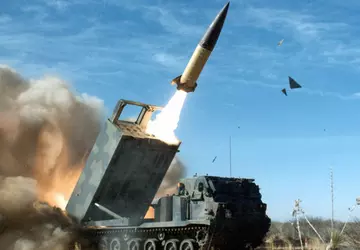 Joe Biden daje Ukrainie pozwolenie na ...