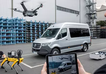 W fabryce Mercedes-Benz w Düsseldorfie osiedliły ...