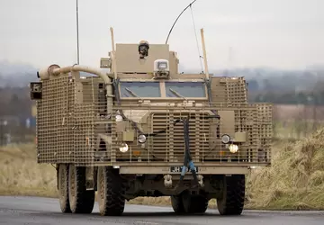 AFU pokazuje brytyjski pojazd Wolfhound 6x6 ...