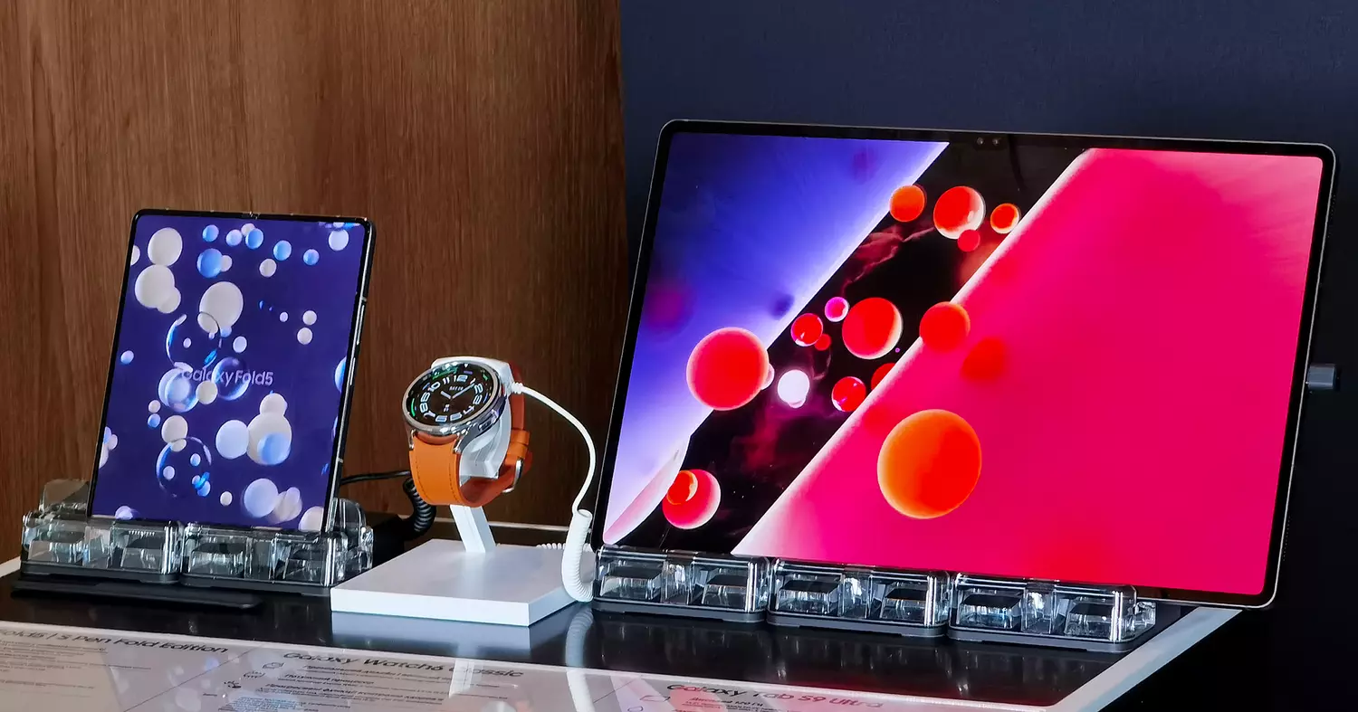 Samsung Galaxy Fold5, składane smartfony Flip5, smartwatche Galaxy Watch6 i tablety Galaxy Tab S9 na żywo