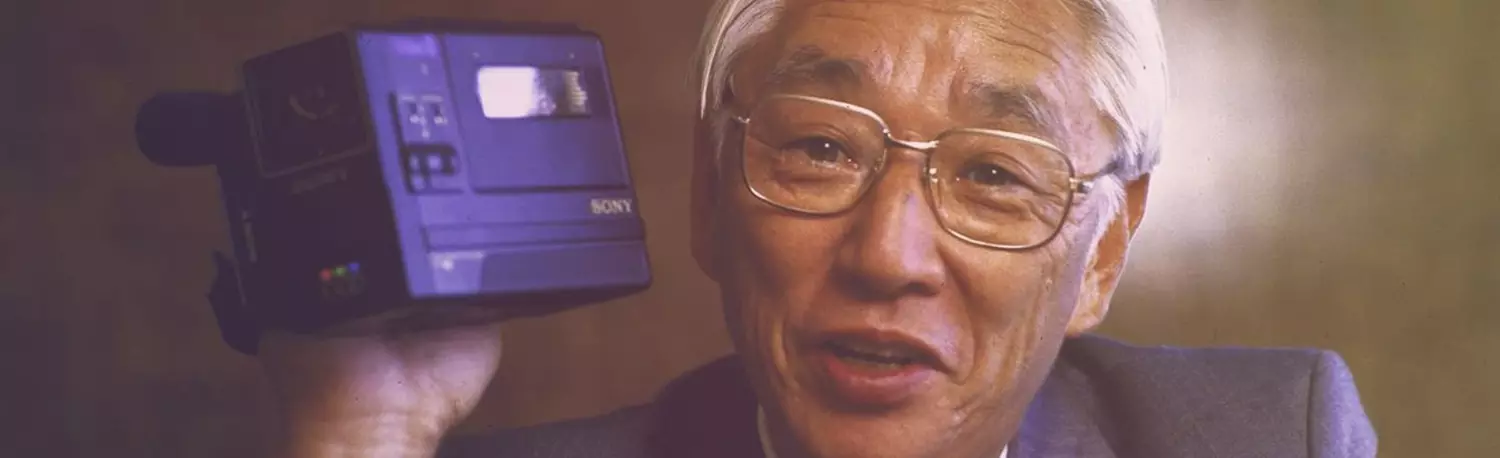 Od nieudanego urządzenia do gotowania ryżu do triumfu PlayStation: historia Akio Mority