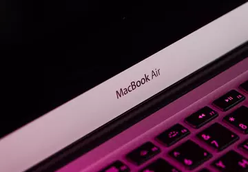 MacBook Air z procesorem M4 i ...