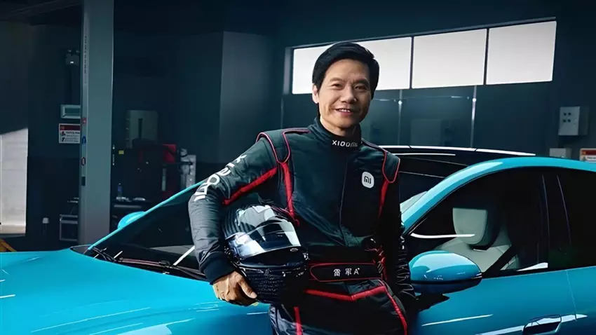 Uruchomienie samochodu elektrycznego YU7 ponownie uczyniło szefa Xiaomi najbogatszym człowiekiem w Chinach