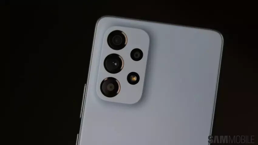 Nie tylko flagowce: Galaxy A53 otrzymuje ważną aktualizację zabezpieczeń w Korei Południowej