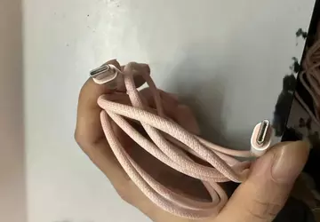 Podobnie jak MacBook Air: iPhone 15 ...