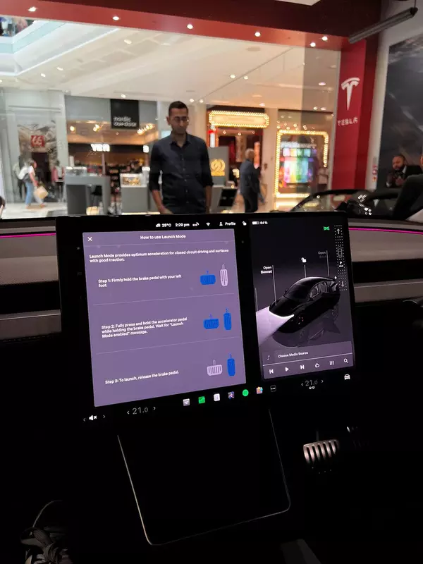 Launch Mode w Tesla Model Y Performance